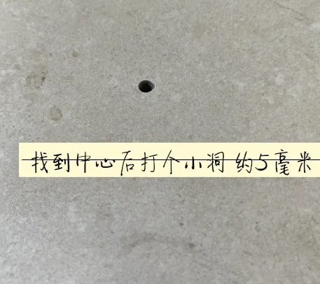 柘城瓷砖空鼓维修公司专业解答在瓷砖铺贴过程中，如果砂料搅拌不均匀，将会带来以下问题